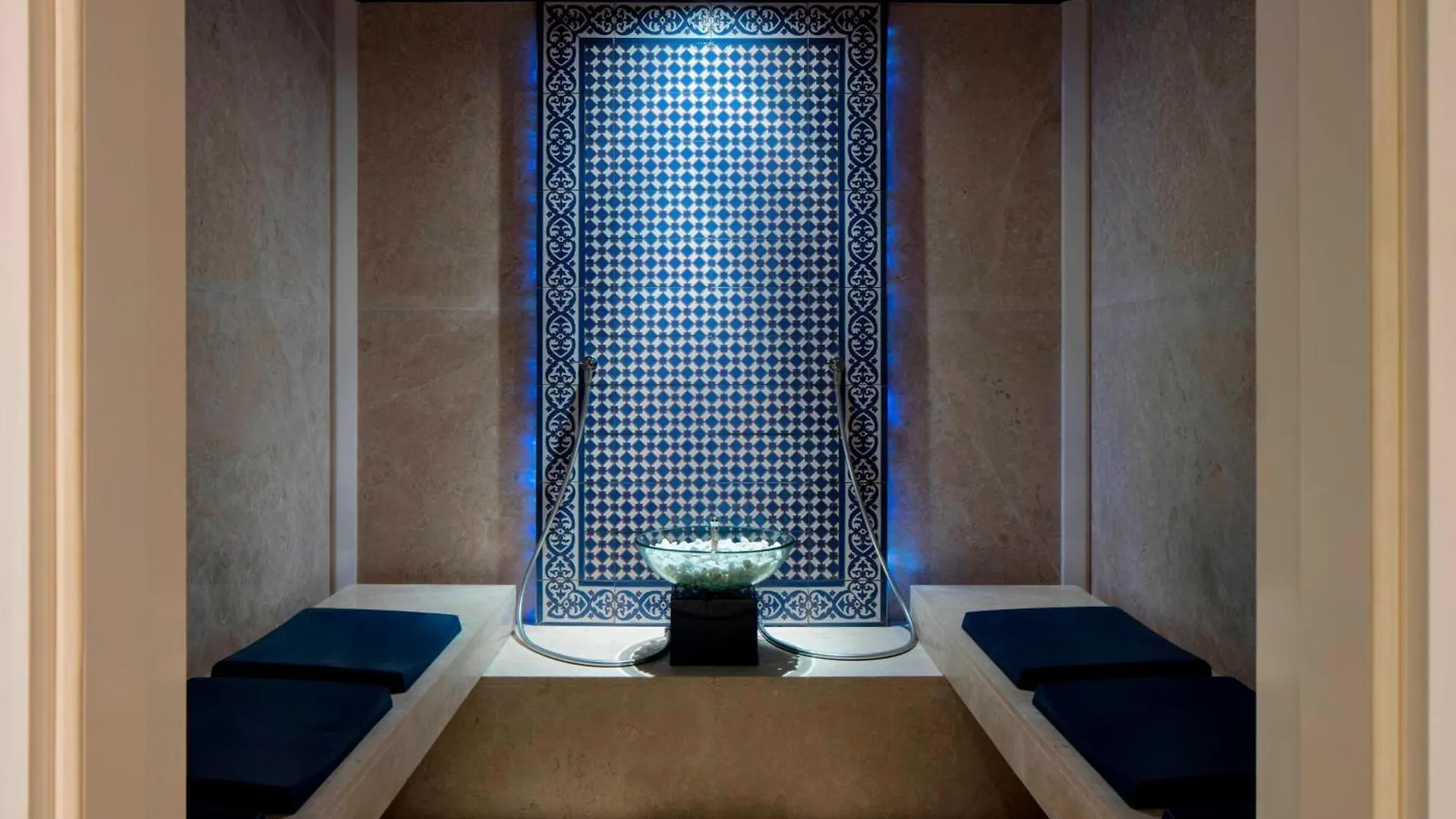 Sheraton Sharjah Beach Resort And Spa