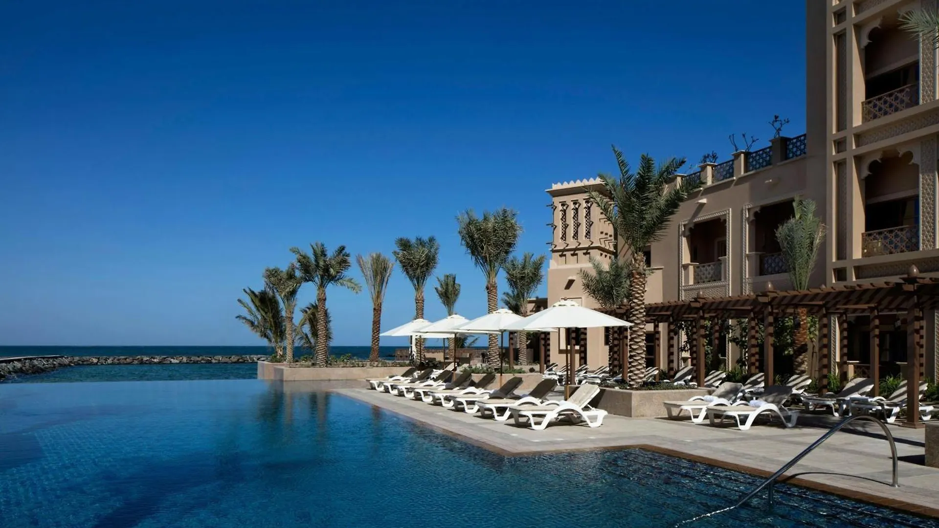 Sheraton Sharjah Beach Resort And Spa